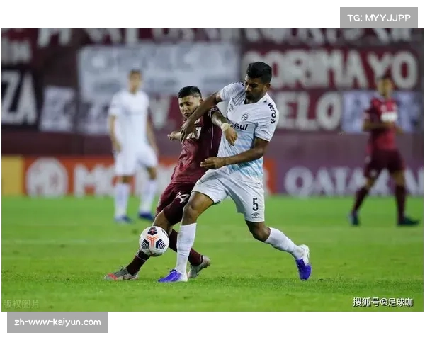 格雷米奥高位逼抢体系：控球传导与立体进攻的平衡点